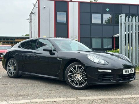 Porsche Panamera 3.0D V6 Hatchback RE15VTX Black #3