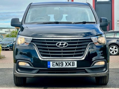 Hyundai I800 2.5 Crdi Se Black #2