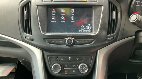 Vauxhall Zafira Silver #9