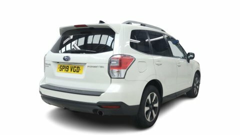 Subaru Forester 2.0I Xe Premium White #3
