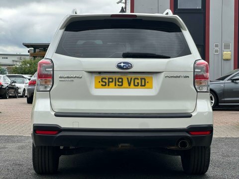 Subaru Forester 2.0I Xe Premium SP19VGD White #5
