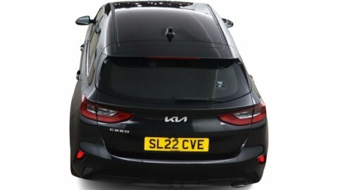 Kia Ceed 1.5T Gdi Isg 3 White #12
