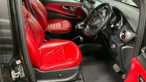 Mercedes-Benz V Class 2.2 V250d Amg Black #5