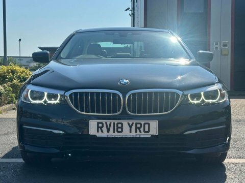 BMW 5 Series 2.0 520D Se RV18YRO Black #2