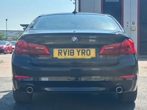 BMW 5 Series 2.0 520D Se RV18YRO Black #5