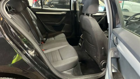 Skoda Octavia  Black #10