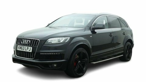 Audi Q7 3.0 Tdi V6 Black #5