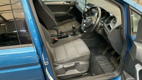 Volkswagen Touran S  #9