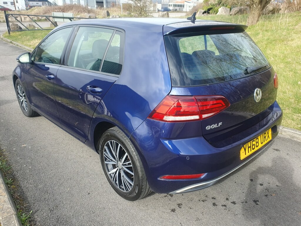 Volkswagen Golf 1.0 Tsi 115 Se Nav YH68URX Blue #4