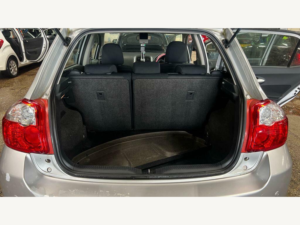 Toyota Auris Hybrid Blue #7