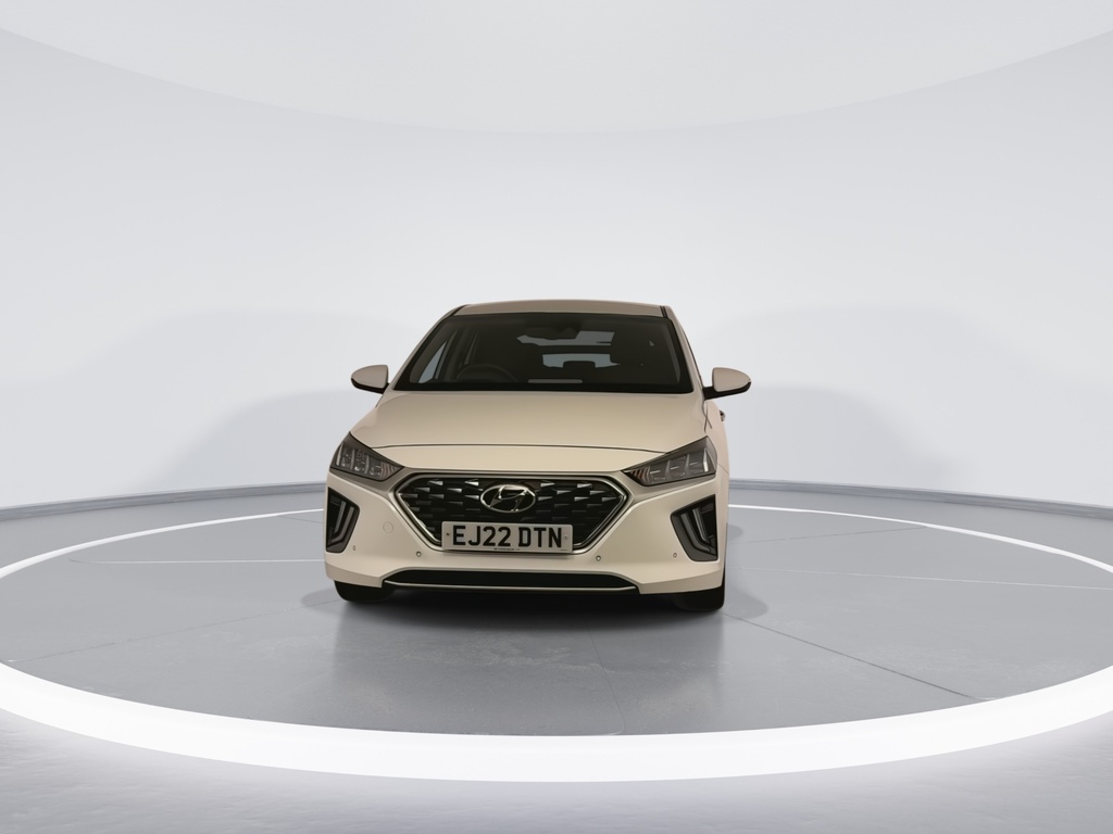 Hyundai Ioniq 1.6 Gdi Hybrid Premium Se Dct White #3