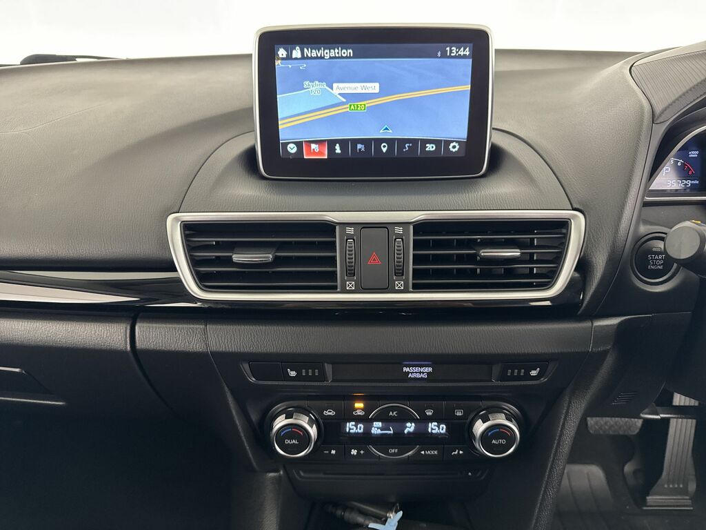 Mazda 3 2.0 165 Sport Nav Red #11