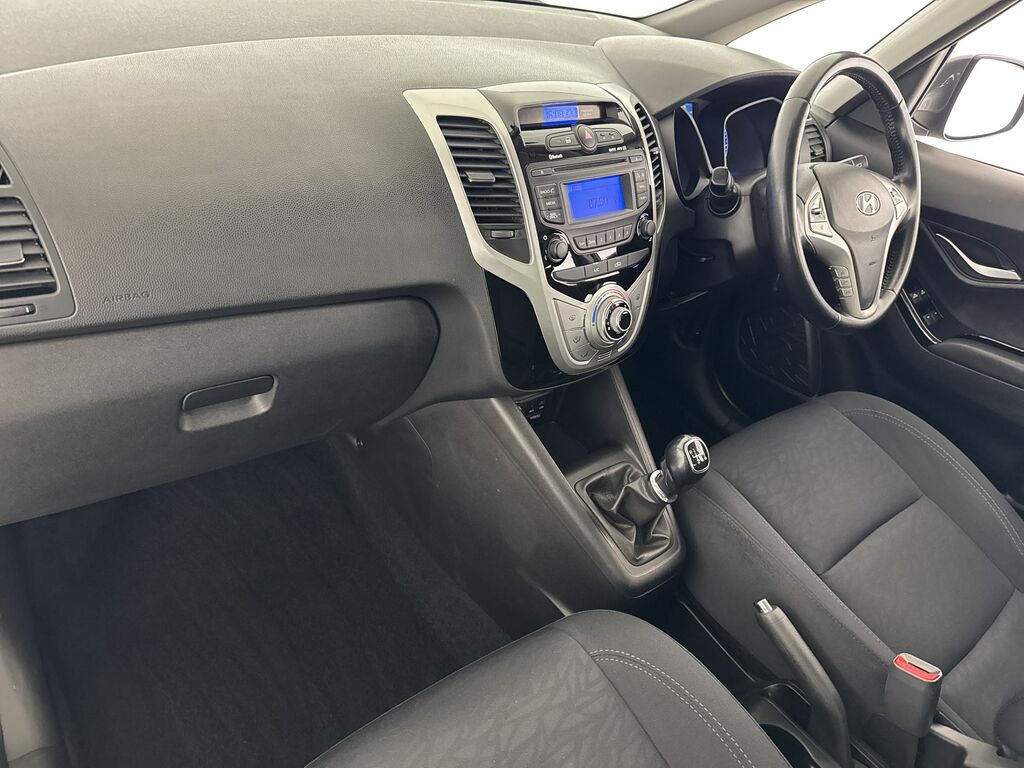 Hyundai Ix20 1.6 Se Euro 6 Red #16