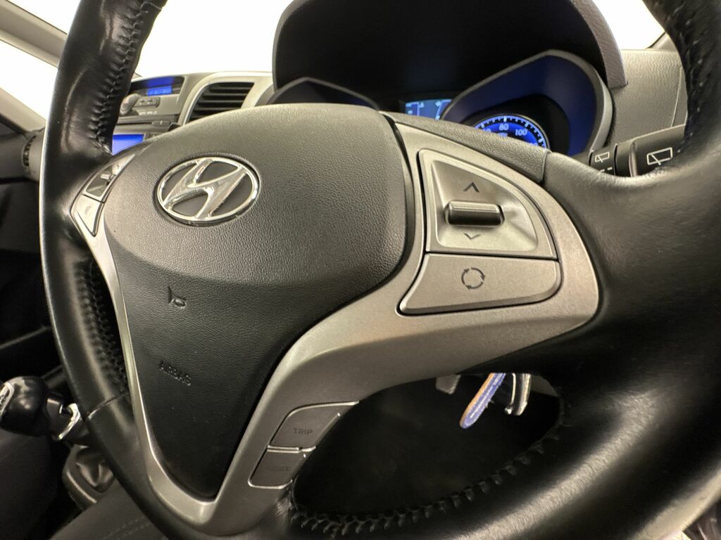 Hyundai Ix20 1.6 Se Euro 6 Red #21