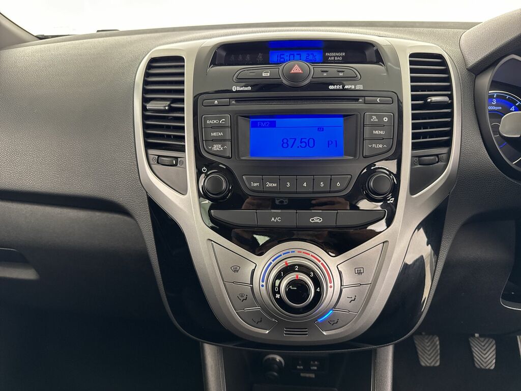 Hyundai Ix20 1.6 Se Euro 6 Red #11