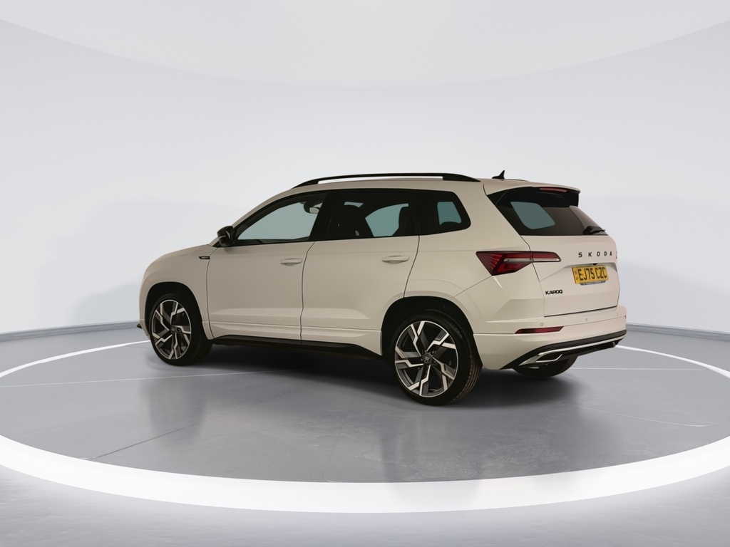 Skoda Karoq 1.5 Tsi Sportline Edition Dsg EJ75CZC White #6