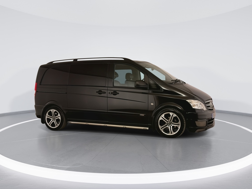 Mercedes-Benz Vito 122Cdi Window Van Black #2