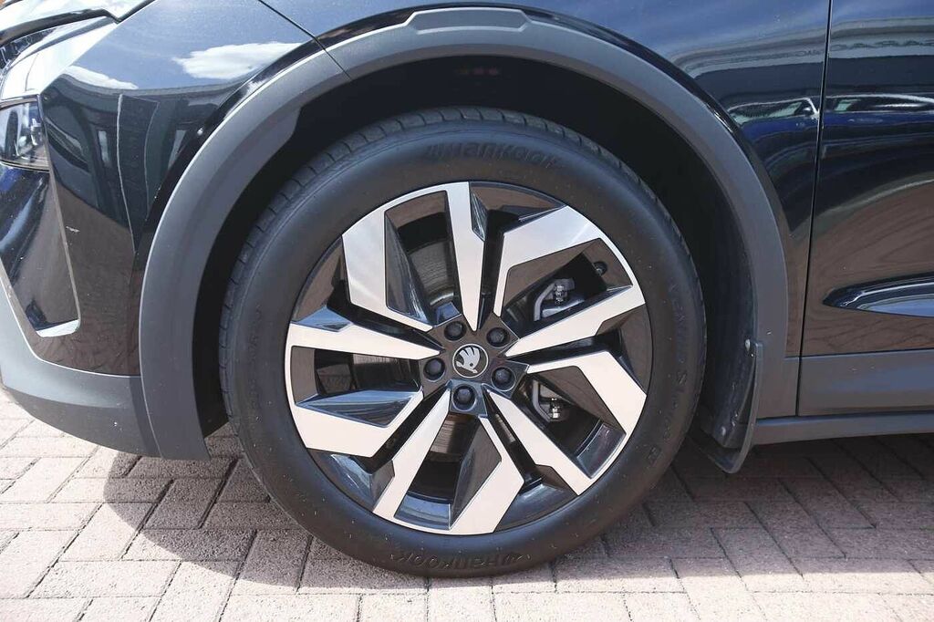 Skoda Elroq Sportline 85 82 Kwh 286 Ps Bev Advanced Pack MT75NHO Black #5