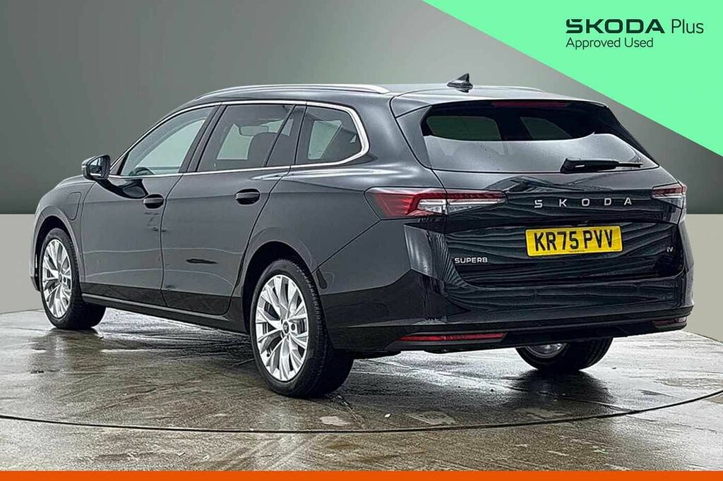Skoda Superb Estate Se L 1.5 Tsi Iv 204 Ps Dsg KR75PVV Black #3
