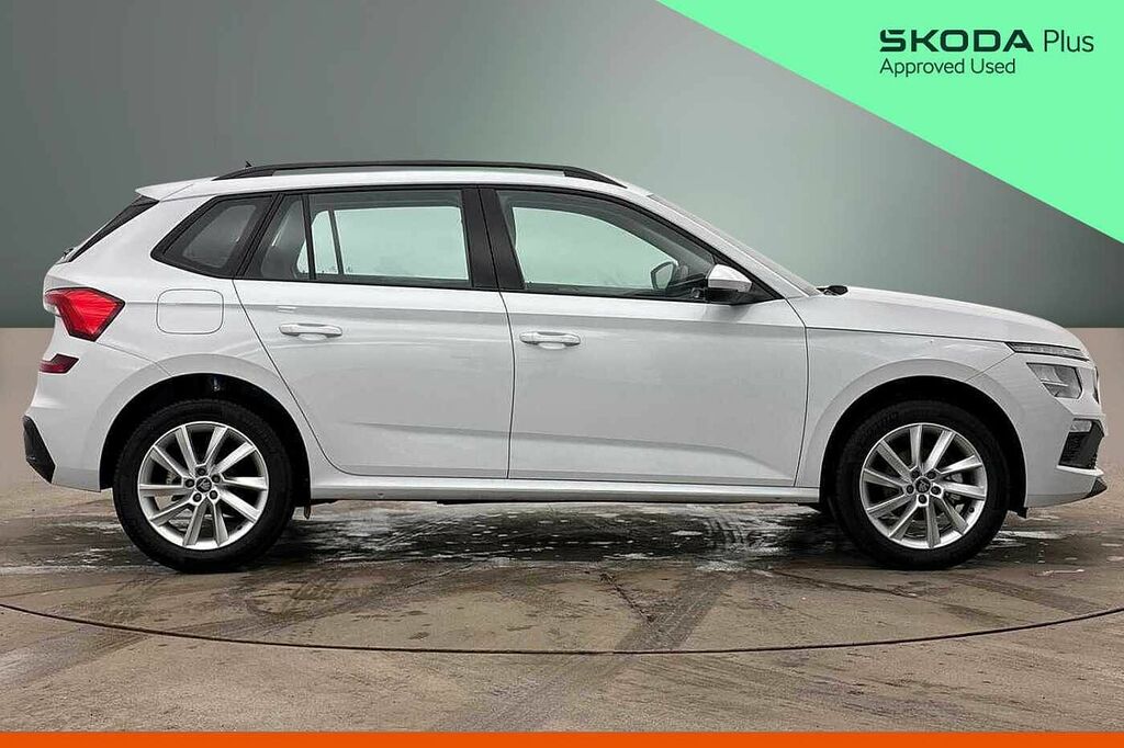 Skoda Kamiq Se Edition 1.0 Tsi 116 Ps 6G Man White #4