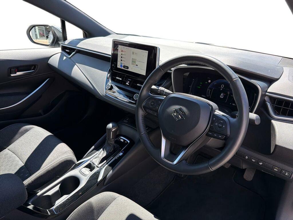 Suzuki Swace 1.8 Hybrid Motion  #7