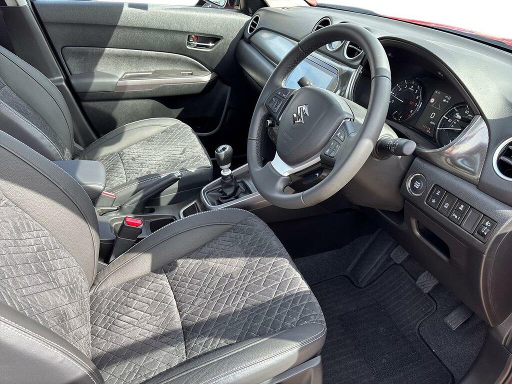 Suzuki Vitara 1.5 Hybrid Motion Red #7