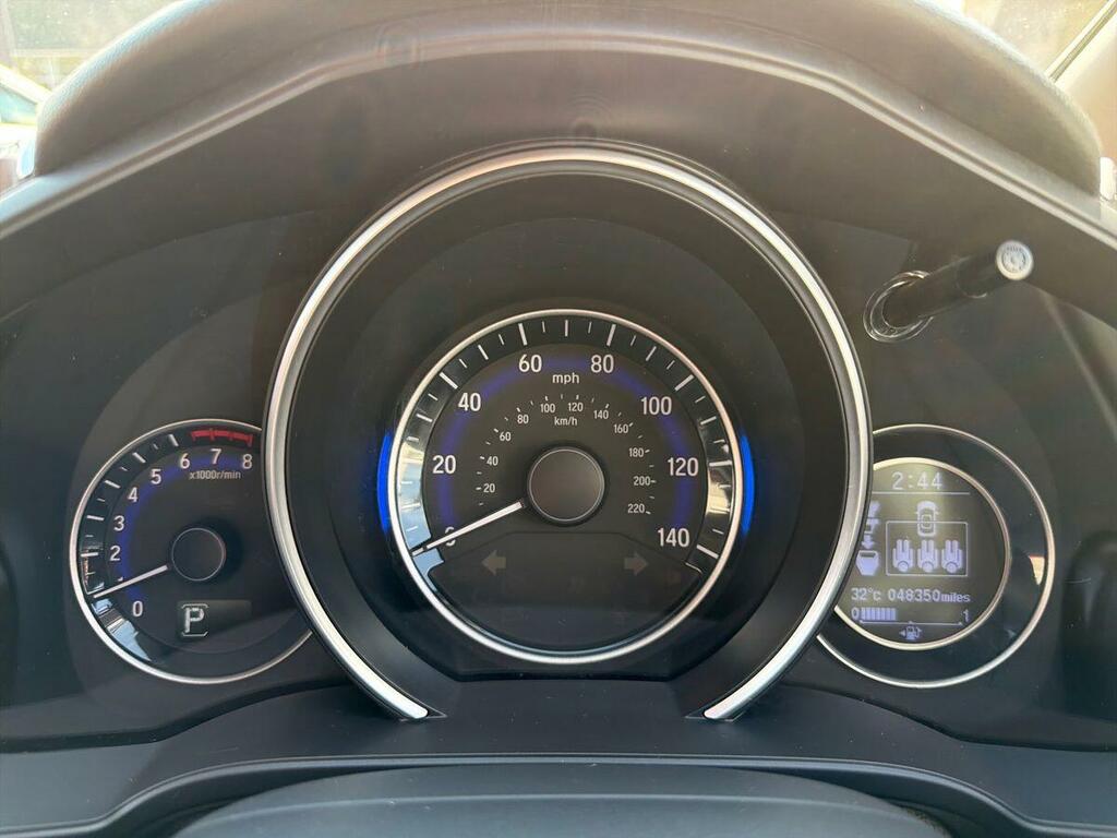 Honda Jazz Jazz Se Navi I-vtec Red #16