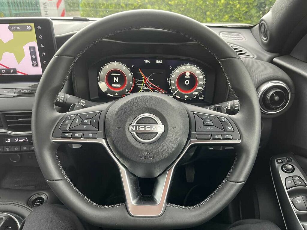 Nissan Juke 1.0 Dig-t Acenta Premium Grey #27