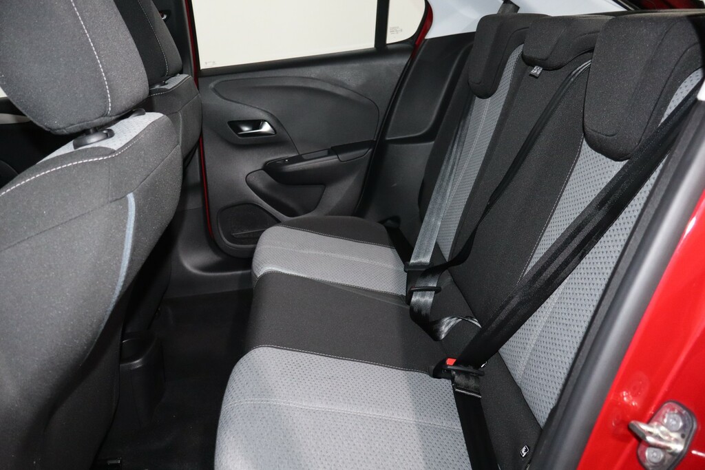 Vauxhall Corsa-e 50Kwh Design Hatchback 136 Ps Red #2