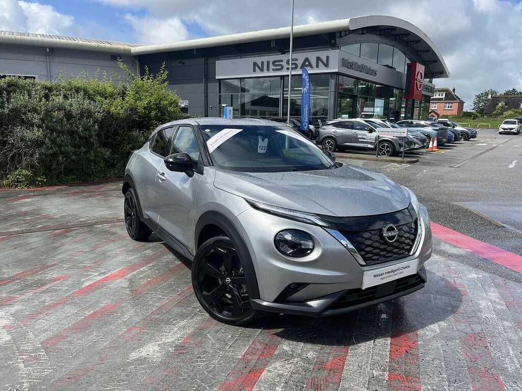 Nissan Juke 1.6 Hybrid Tekna Silver
