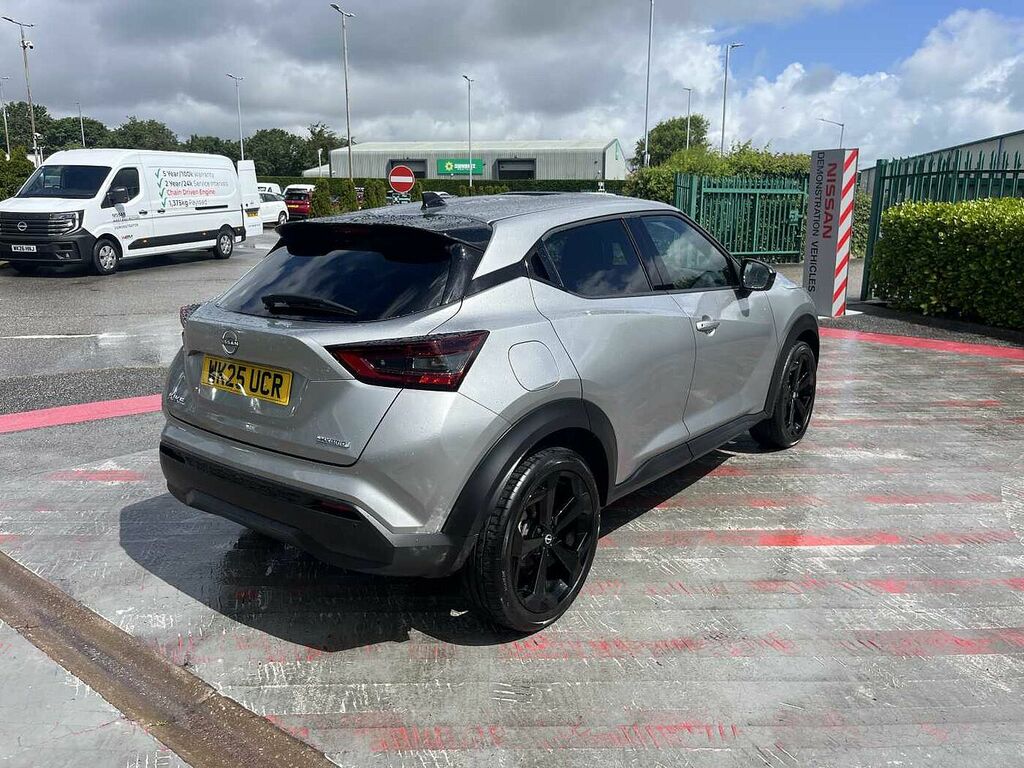 Nissan Juke 1.6 Hybrid Tekna Silver #6