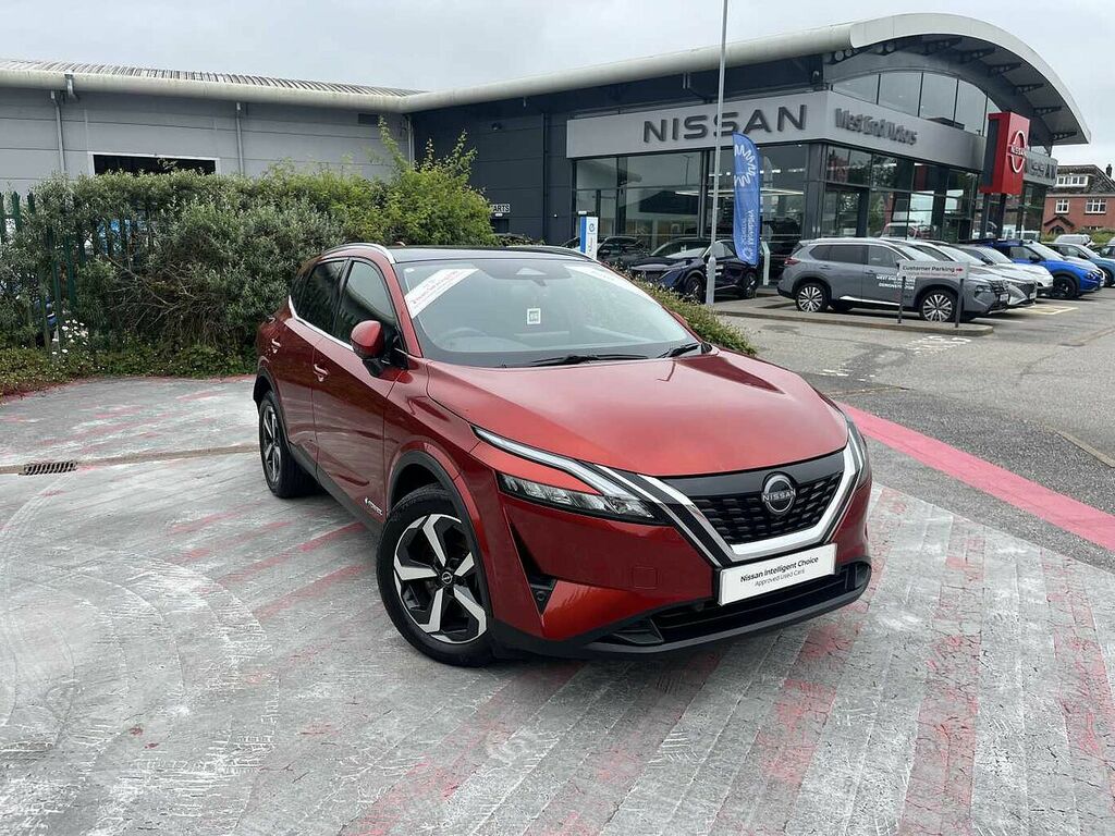 Nissan Qashqai 1.5 E-power N-connecta WK23USF Red