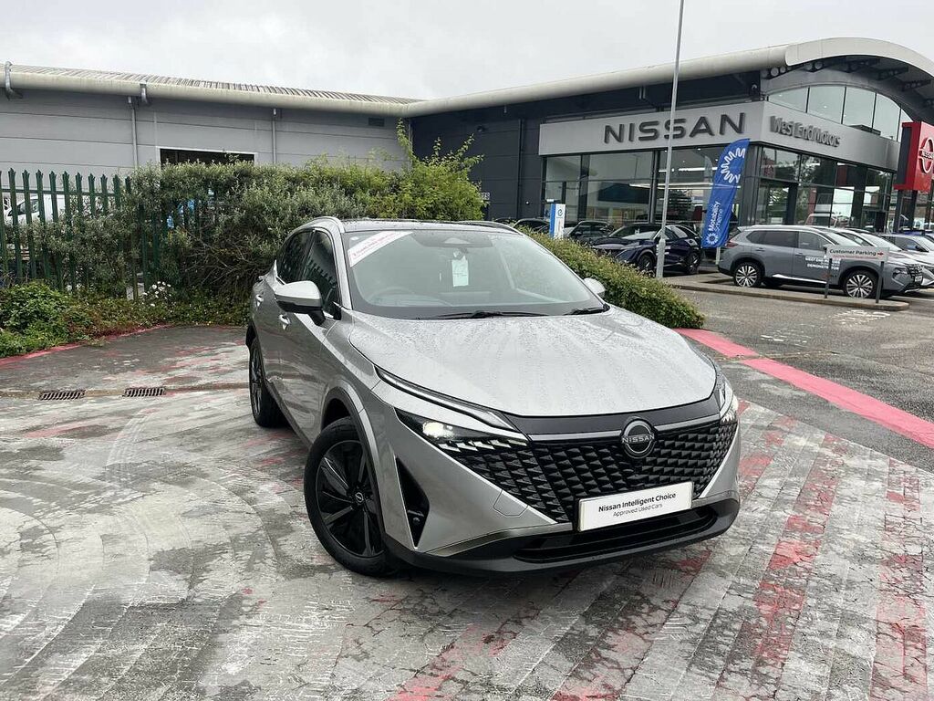 Nissan Qashqai 1.3 Dig-t Mh Tekna WL25CGY Silver