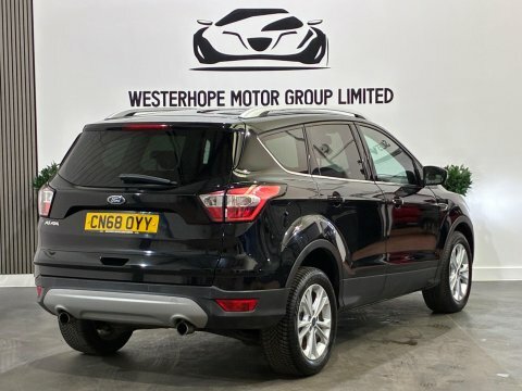 Ford Kuga 1.5 Tdci Titanium CN68OYY Black #4