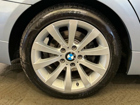 BMW 3 Series 320I Se Silver #31
