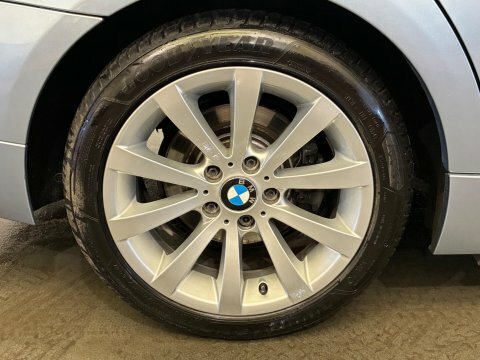 BMW 3 Series 320I Se Silver #30
