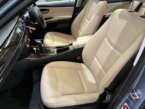 BMW 3 Series 320I Se Silver #36