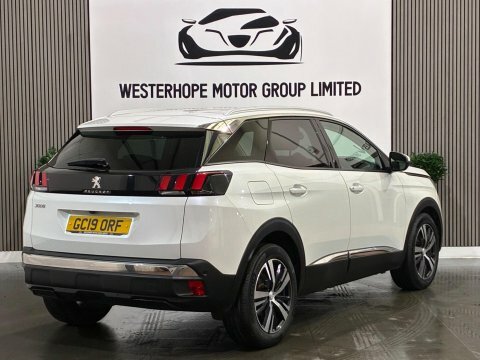 Peugeot 3008 1.5 Bluehdi Allure White #4