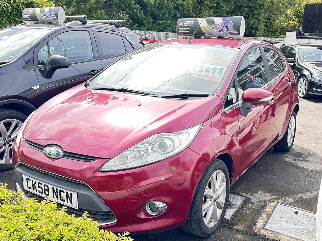Ford Fiesta Hatchback Black #7