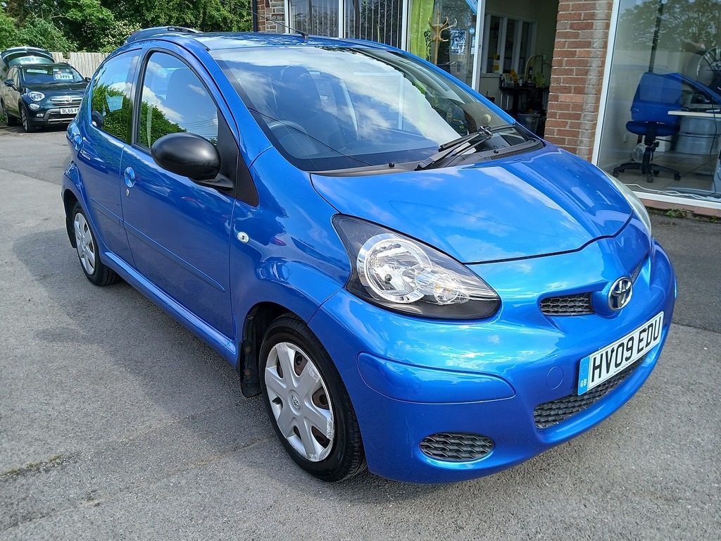 Toyota Aygo Vvt-i Blue Blue
