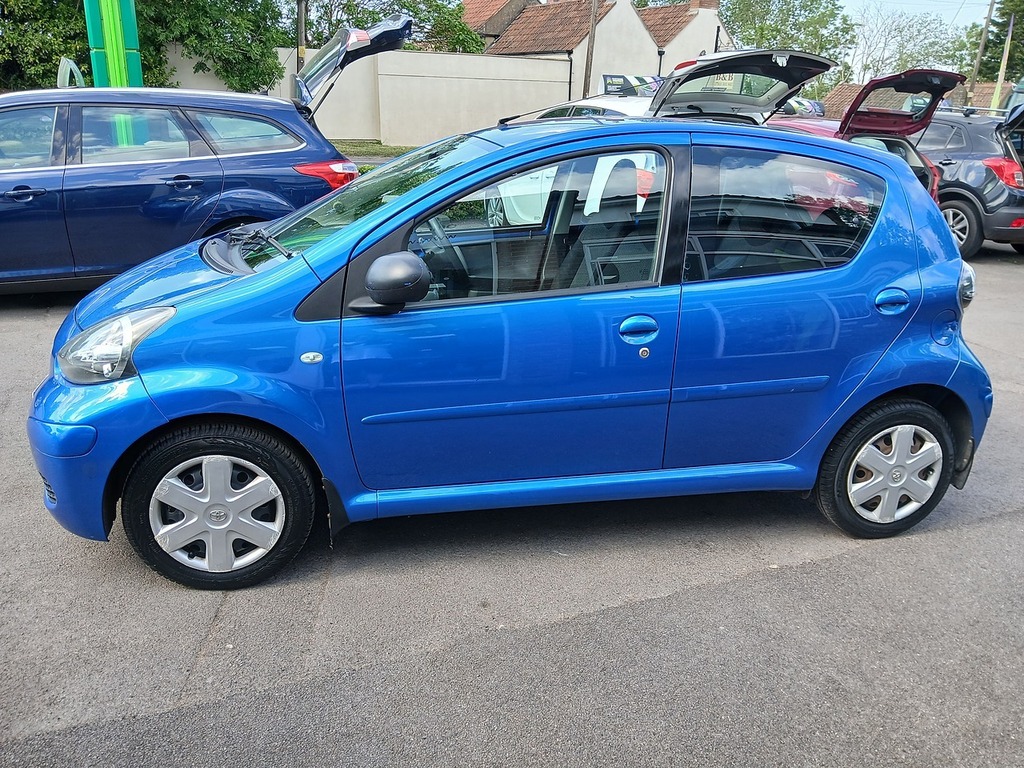 Toyota Aygo Vvt-i Blue Blue #4