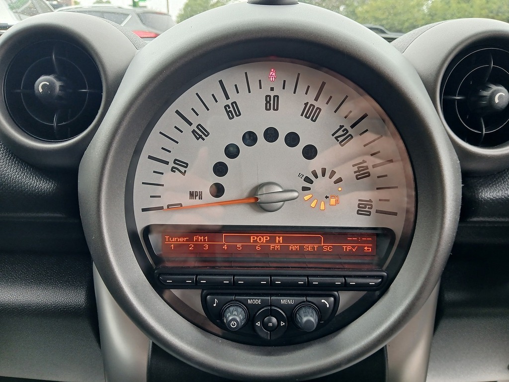 Mini Countryman 1.6 Cooper D All4 112 Bhp White #22