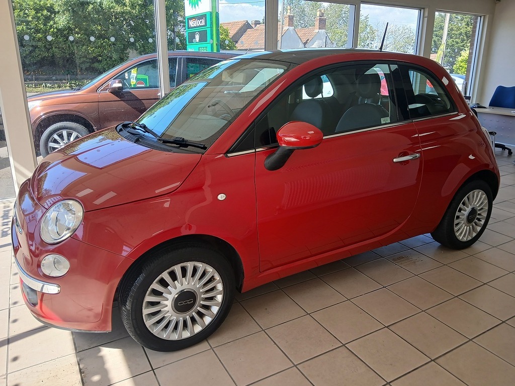 Fiat 500 Lounge Red #2