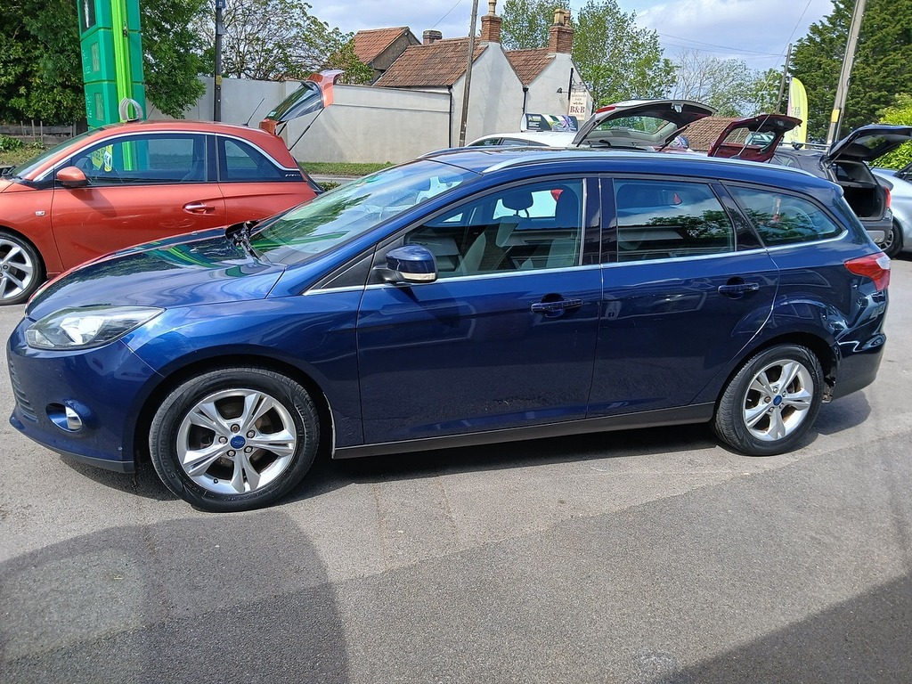 Ford Focus Zetec Blue #4