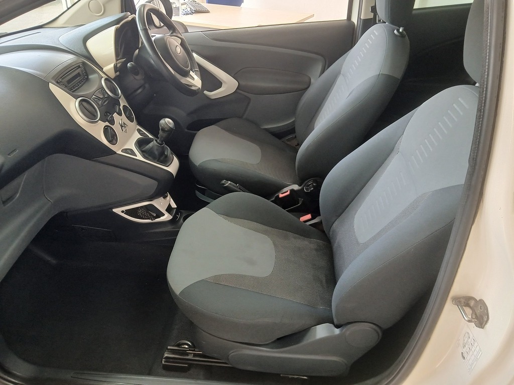 Ford KA Zetec White #6