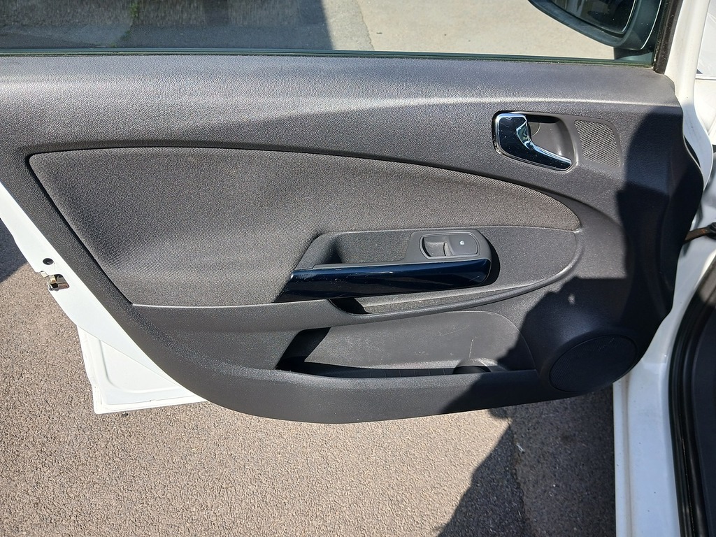 Vauxhall Corsa Hatchback  #12
