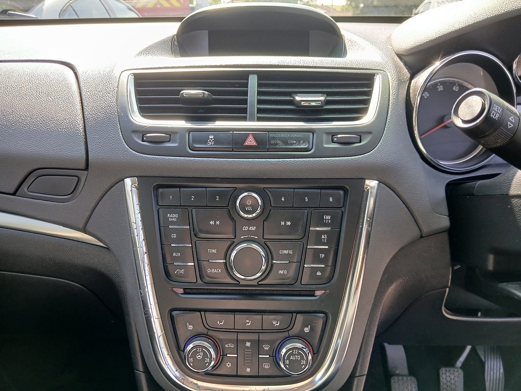 Vauxhall Mokka 1.4T Exclusiv Red #23