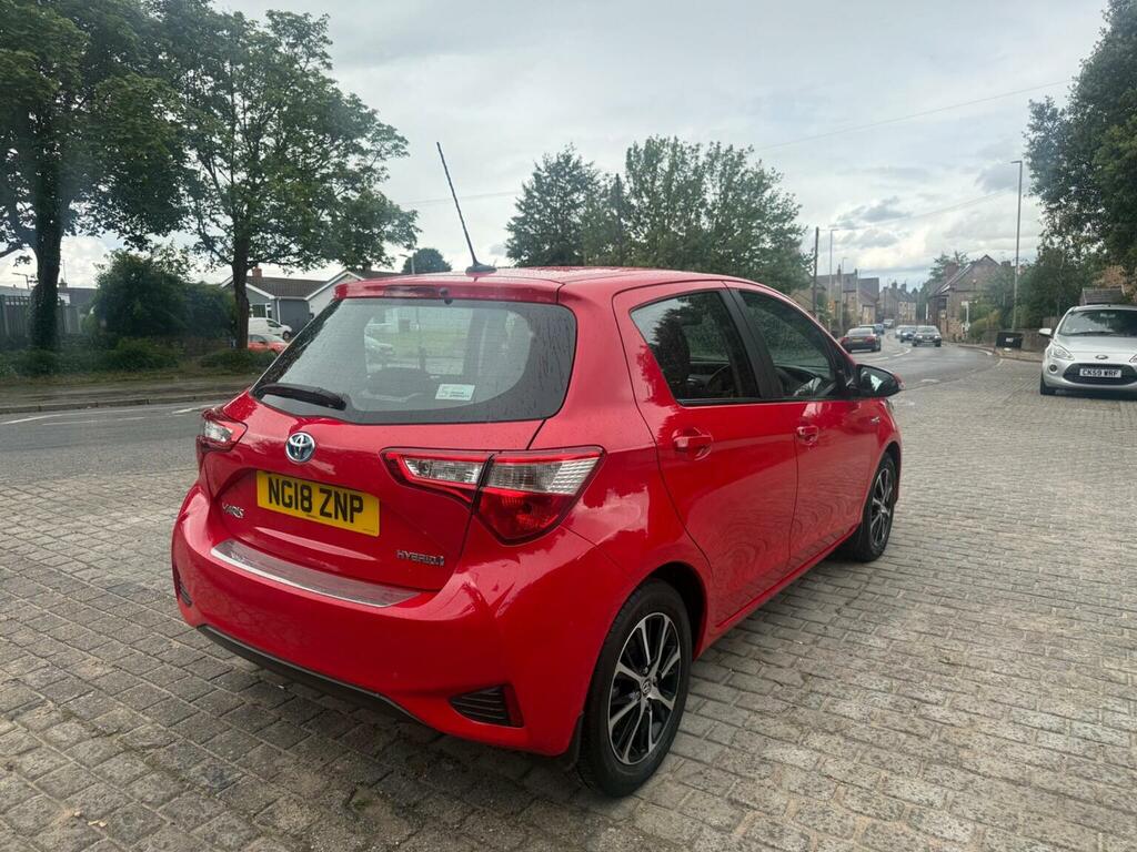 Toyota Yaris Icon Tech White #35