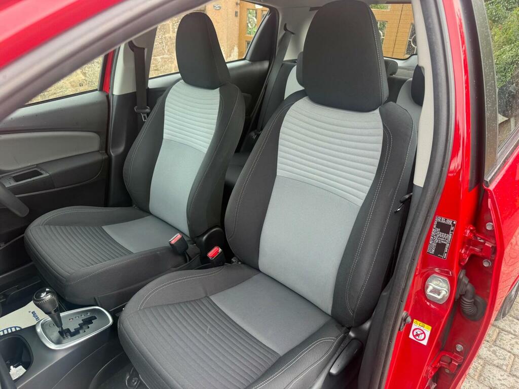 Toyota Yaris Icon Tech White #40