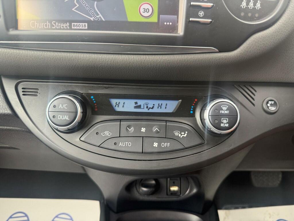 Toyota Yaris Icon Tech White #48